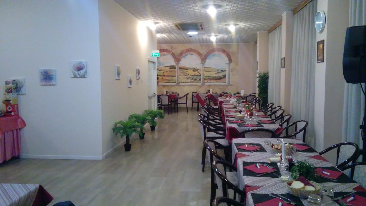 Hotel Glenn Rimini Eksteriør billede